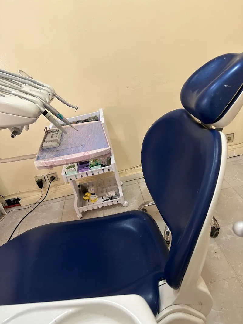 Photo 2 de Dr. Ismaili abdelkarim chirurgien dentiste
