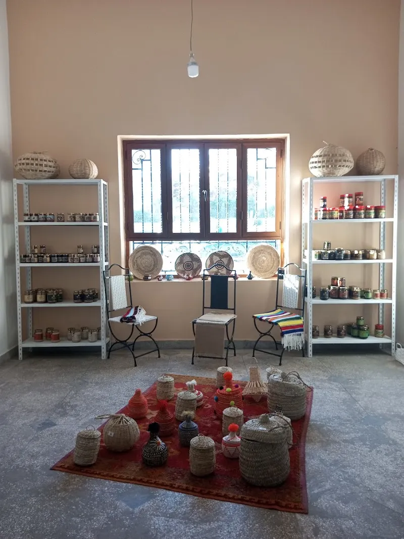 Photo 2 de مركز التسويق التضامني Centre du Commerce Solidaire Solidary Trade Center