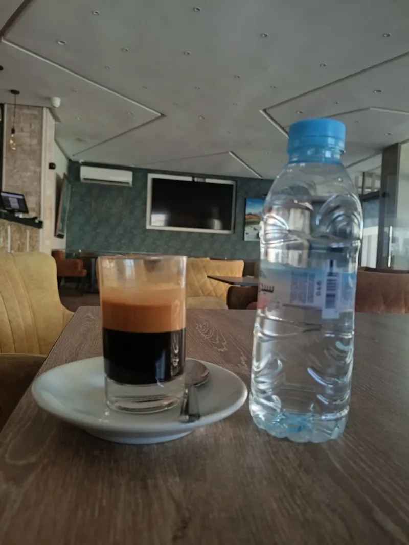 Café Oued Za photo 2