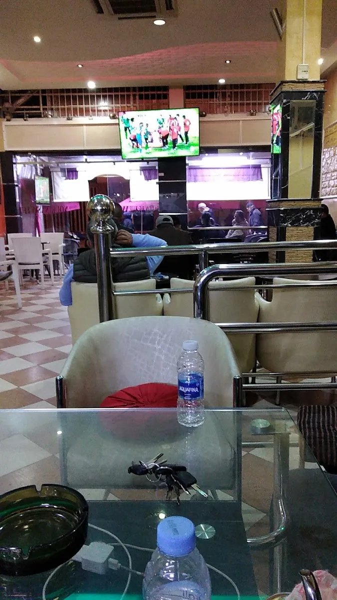 صورة 1 من Café Nourinas
