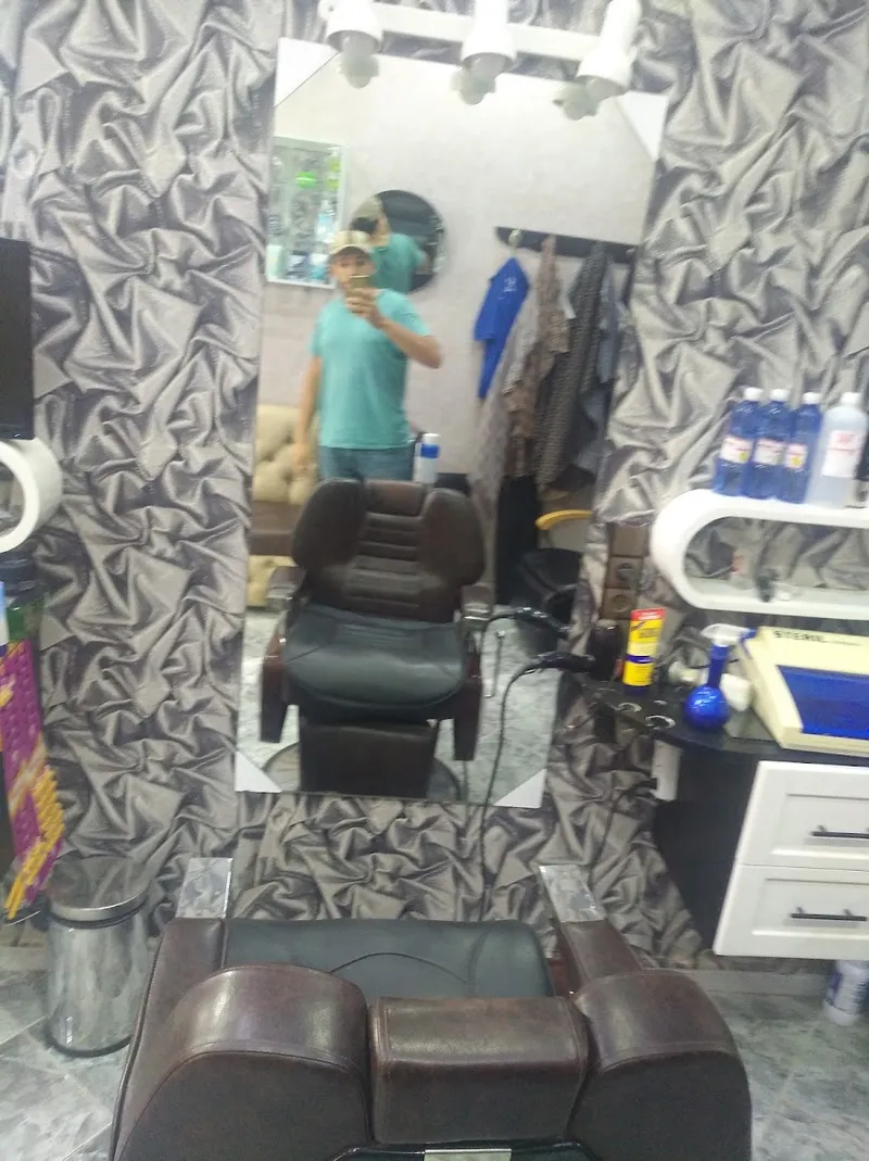 Photo 2 de ALMAS Beauty Salon