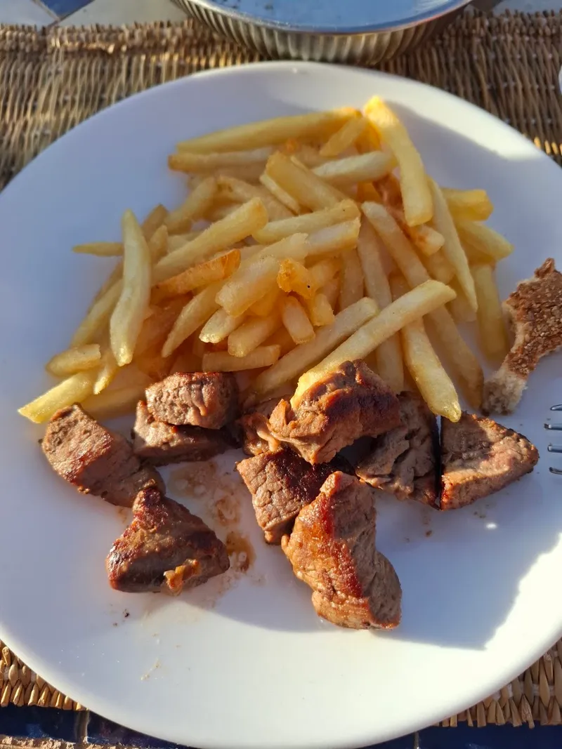 صورة 3 من Restaurant Taourirt