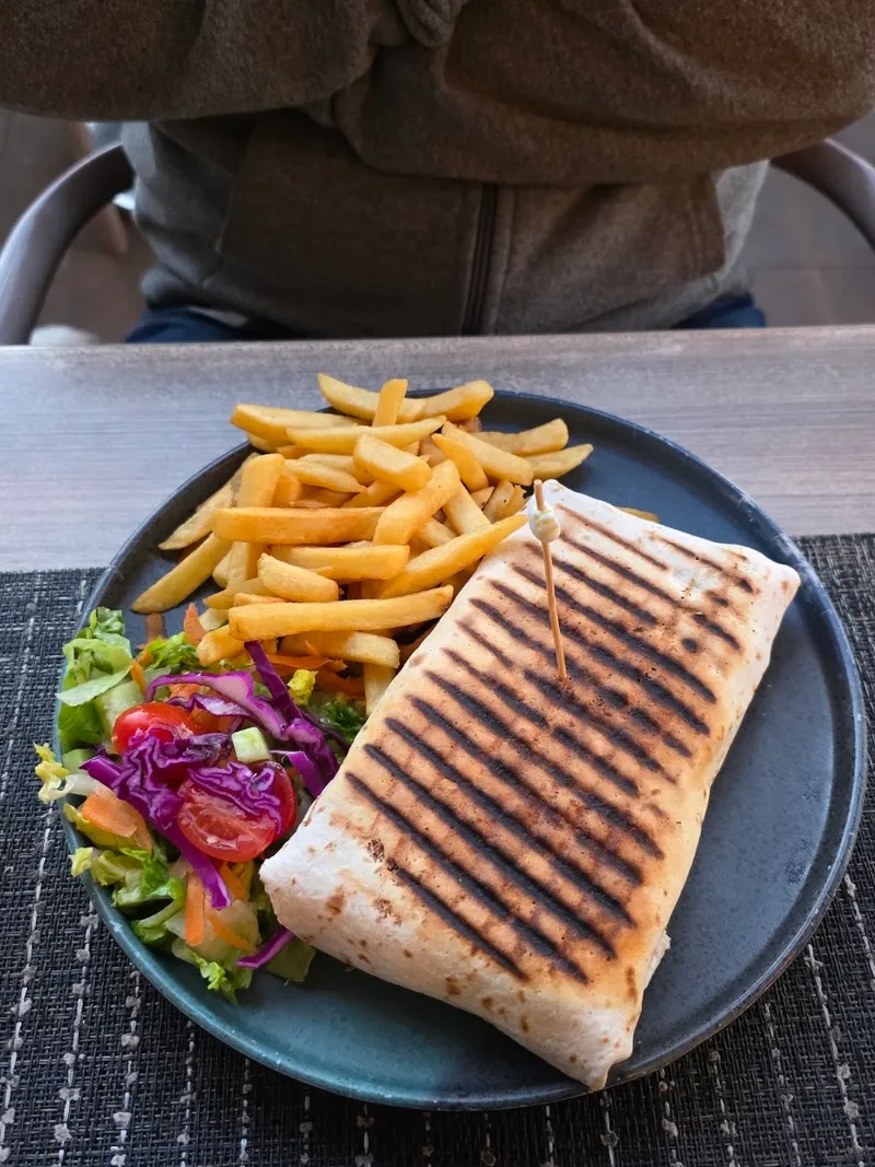 Malah Café & Restaurant photo 4