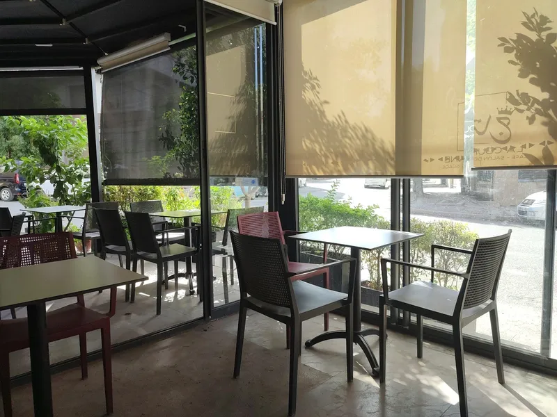 Photo 4 de Café la couronne. مقهى التاج