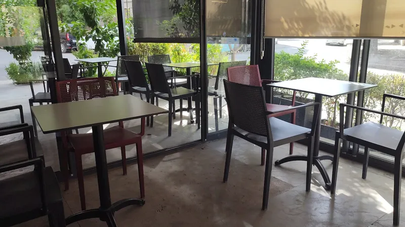 Photo 3 de Café la couronne. مقهى التاج