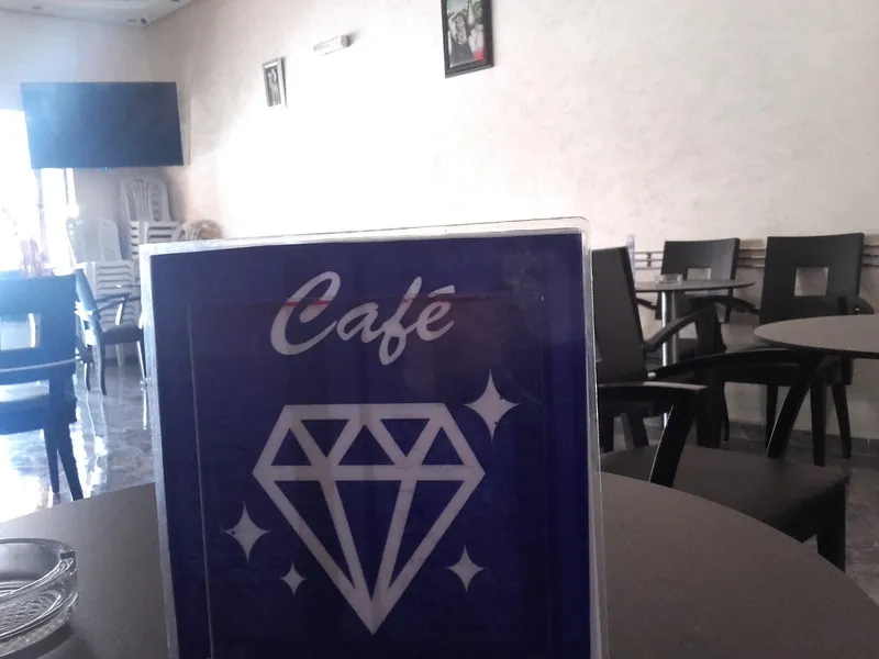 Photo 4 de Diamond Cafe