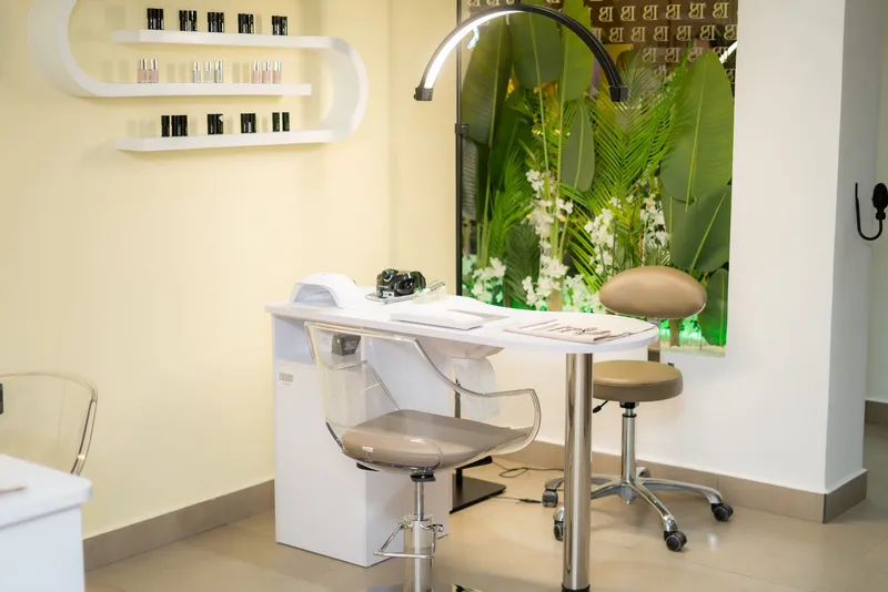 صورة 1 من Luxe Beauty lounge
