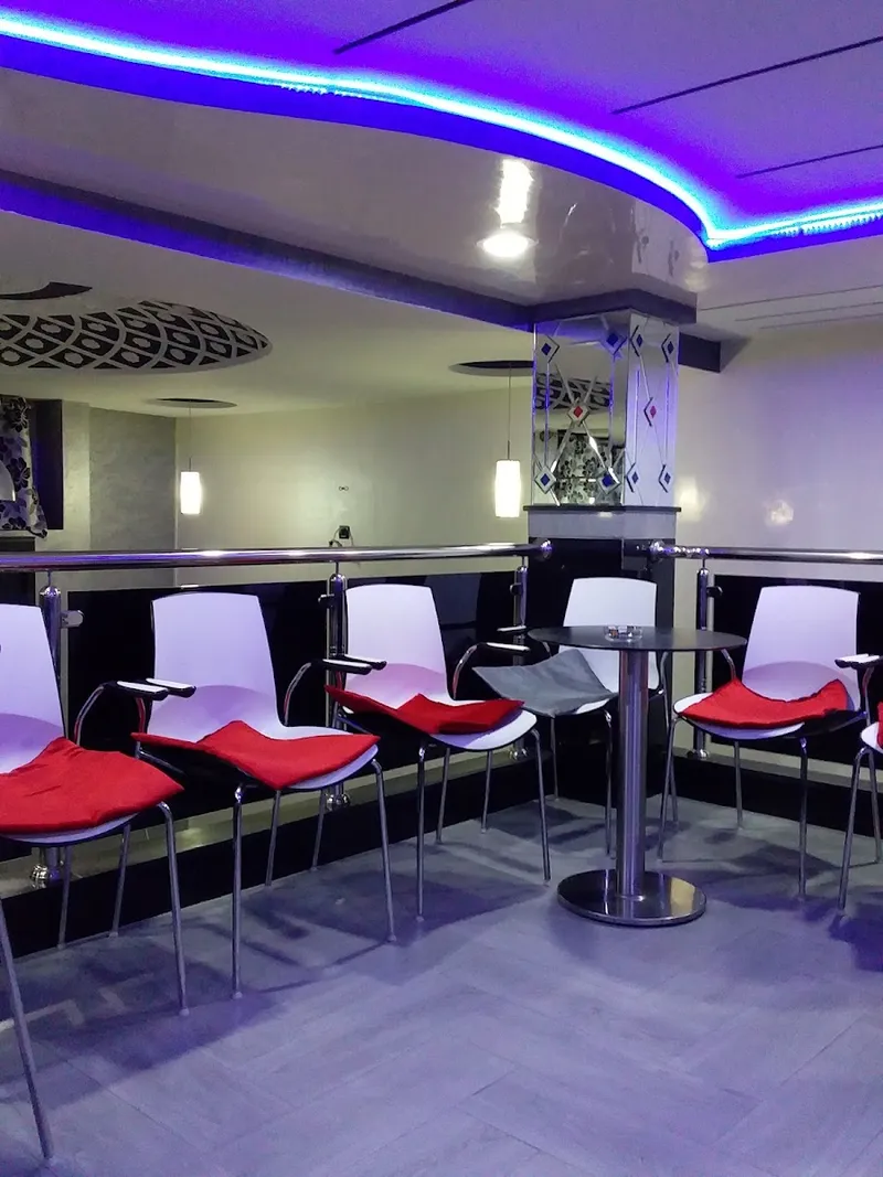 Photo 1 de BEST CUP Cafe
