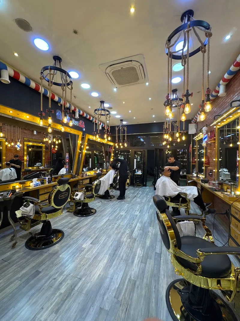 صورة 1 من The Barber Shop - Casablanca ( Star )
