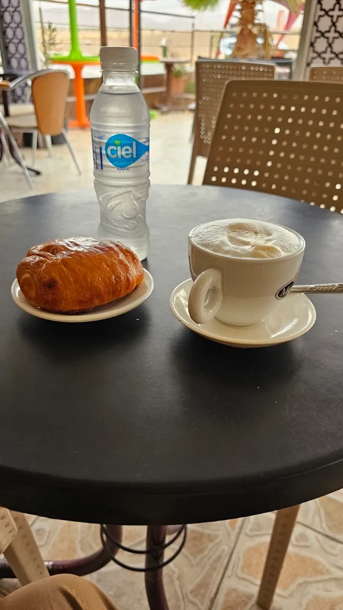 Photo 2 de Café Lmatar Errachidia مقهى المطار الرشيدية