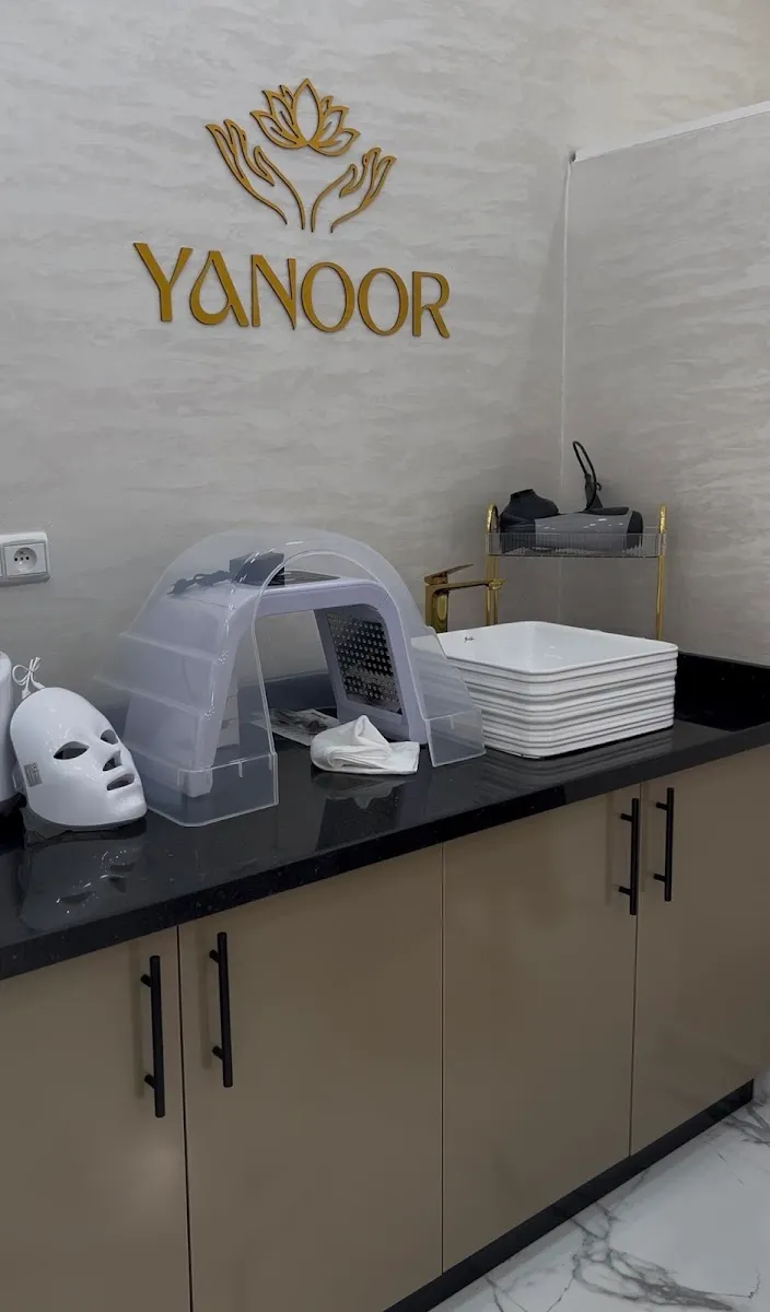 Yanoor beauty photo 2