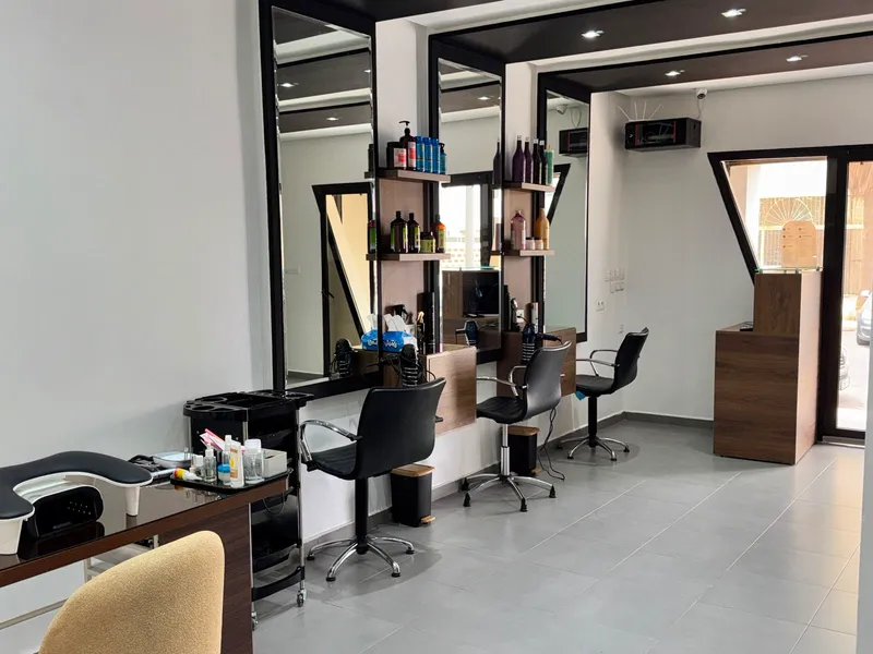 Photo 1 de BLEND HAIR STUDIO