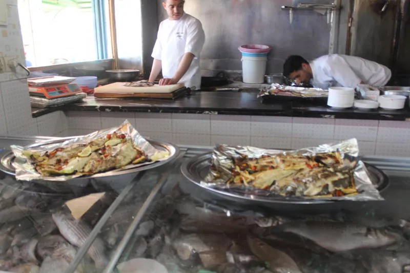 Photo 2 de مطعم العيون