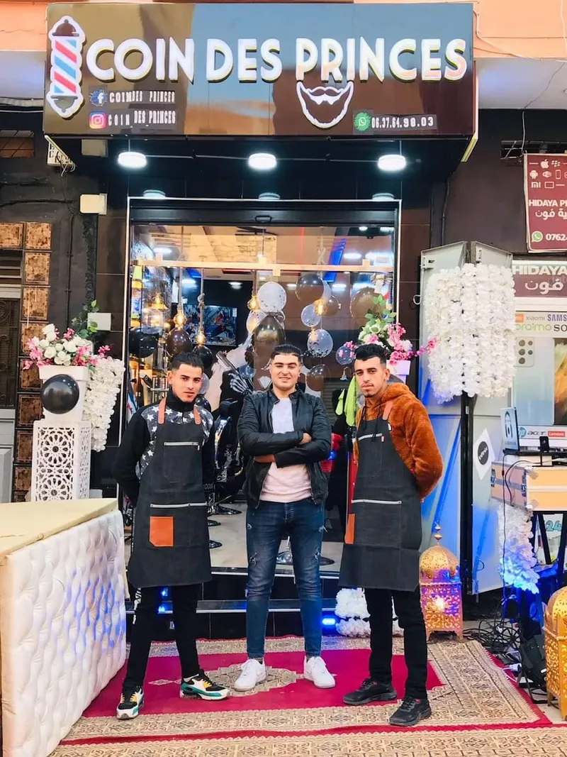صورة 3 من Coiffeur Pour Homme حلاق للرجال