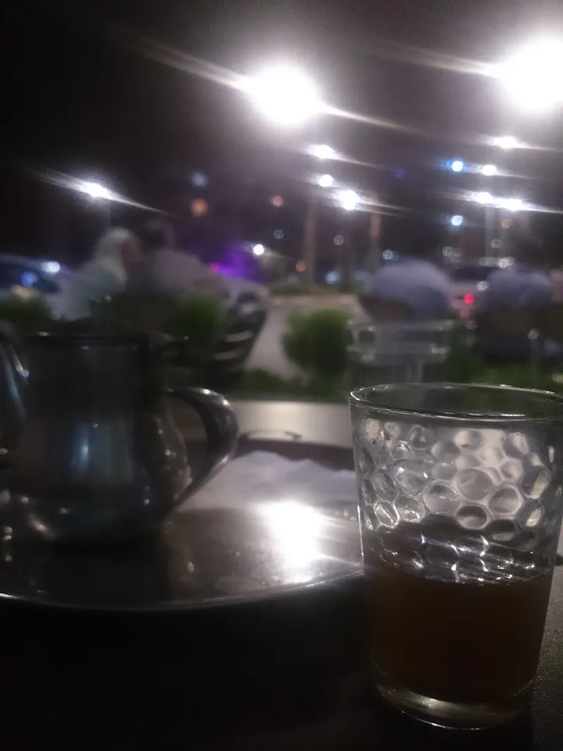 Photo 2 de Café & Tea Room at Ziyad
