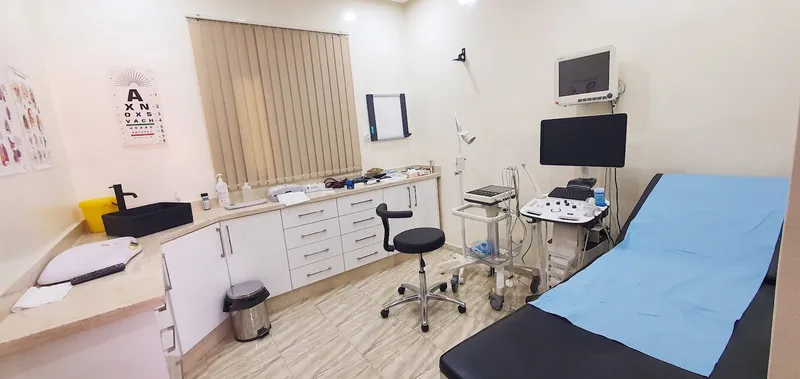 صورة 3 من Cabinet de chirurgie Dr. Agarram