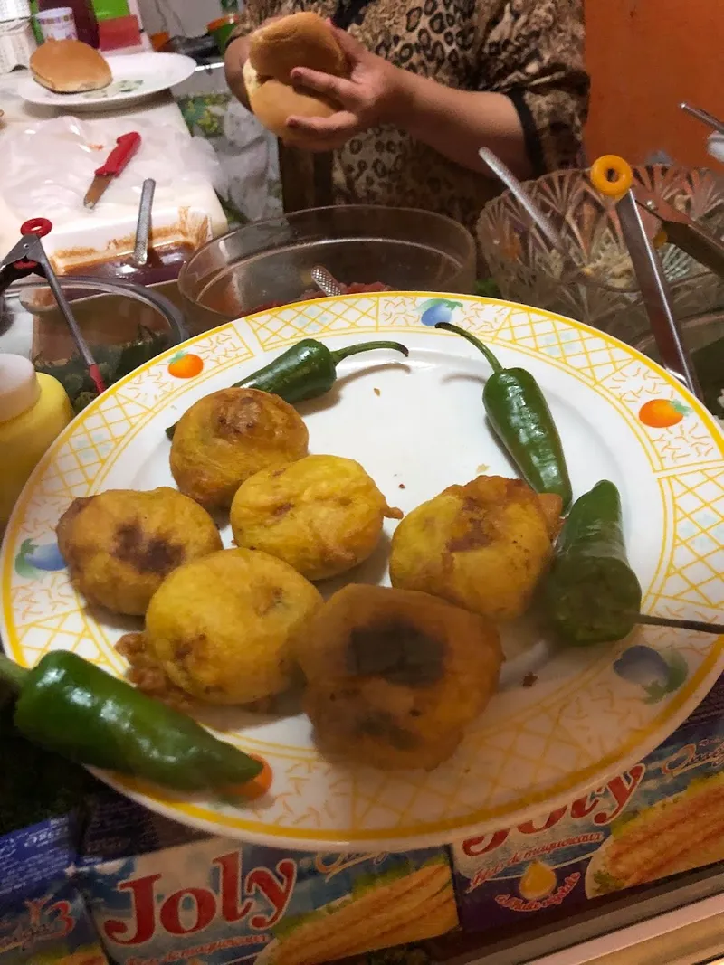 صورة 2 من Ghizelene’s kitchen