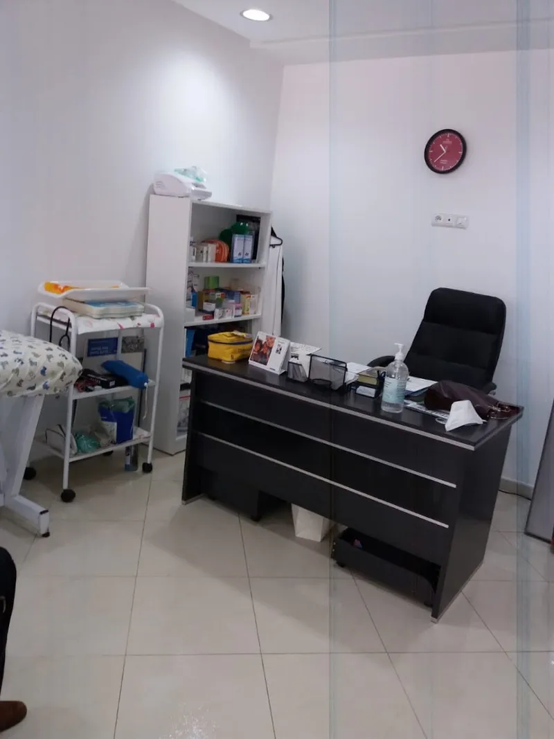 Photo 1 de Doctors Abdelkebir Kassraoui / Nadia Cherradi - Pediatricians