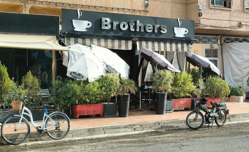 Photo 4 de Café Brothers