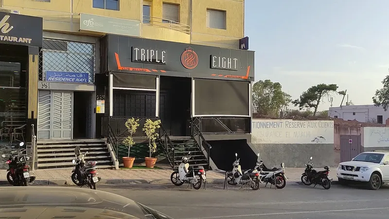 Photo 3 de Triple Eight 888