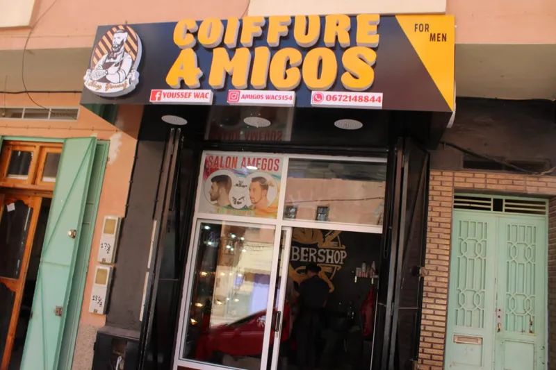 صورة 2 من Coiffure Amigos