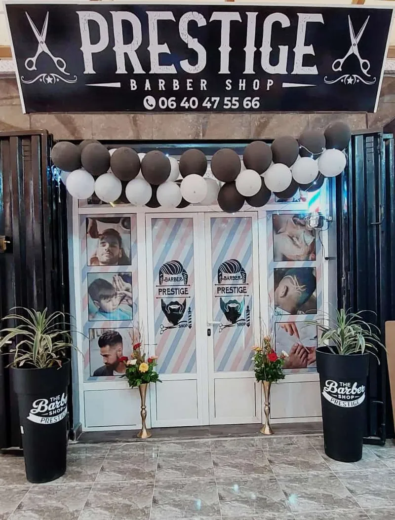 Photo 3 de Salon regency homme