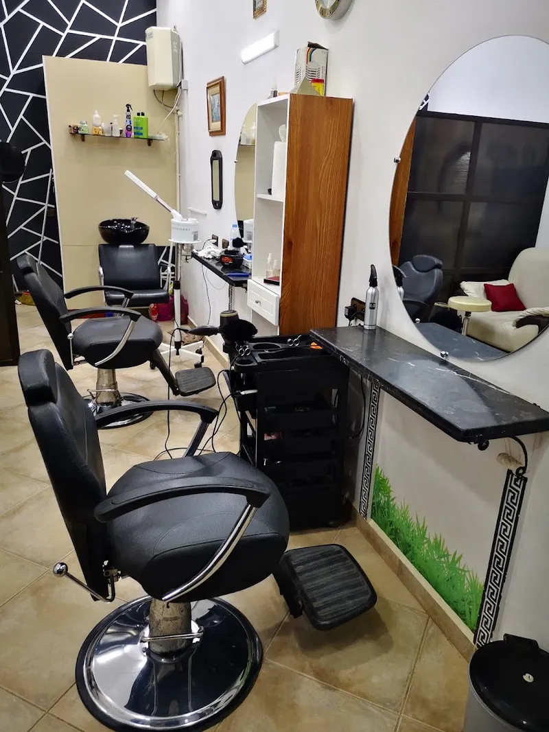Salon Francissco photo 4