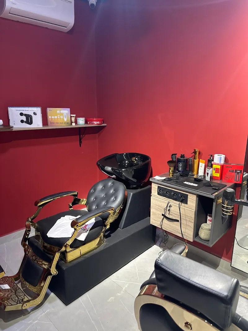 Photo 1 de 1of1 barbershop