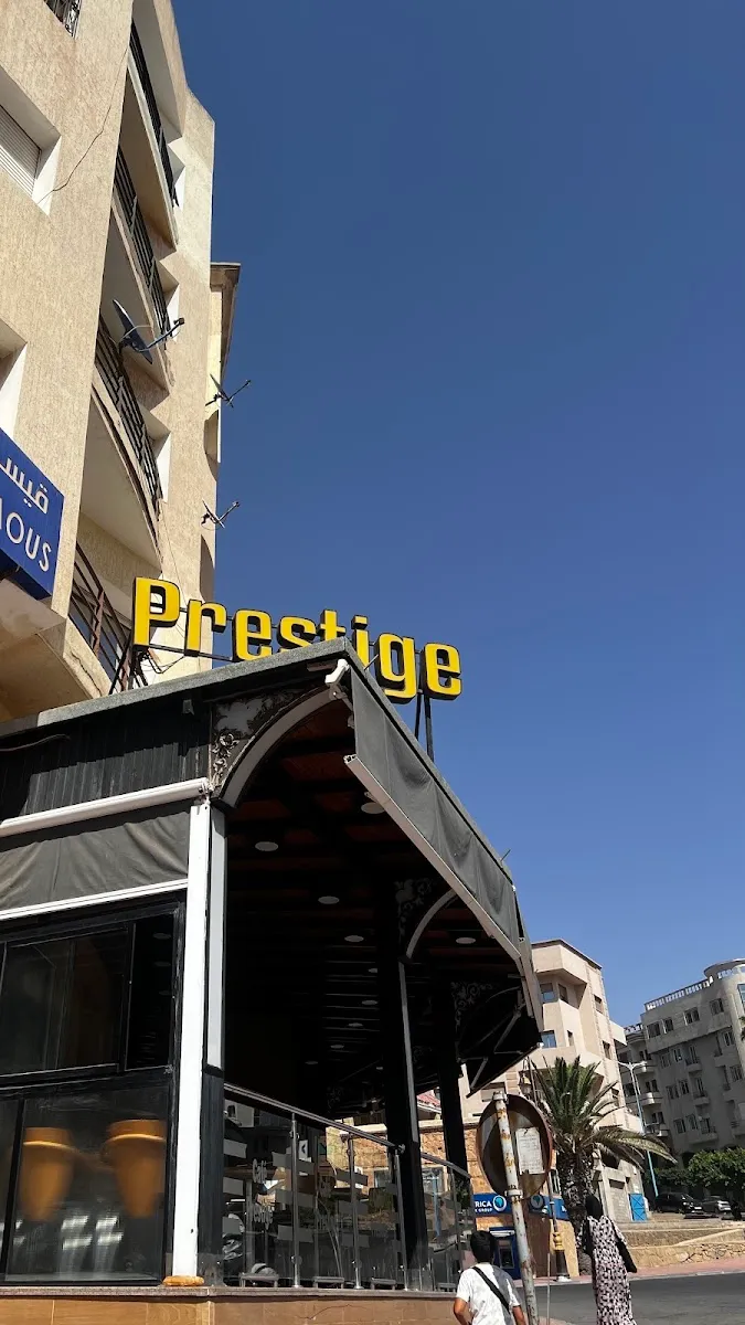 Photo 1 de Prestige