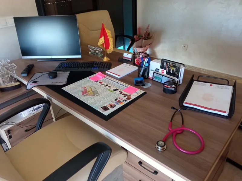 صورة 3 من Dr Bourouhou Zaineb Cardiologue Témara Rabat Cabinet de cardiologie Témara Rabat عيادة القلب والشرايين