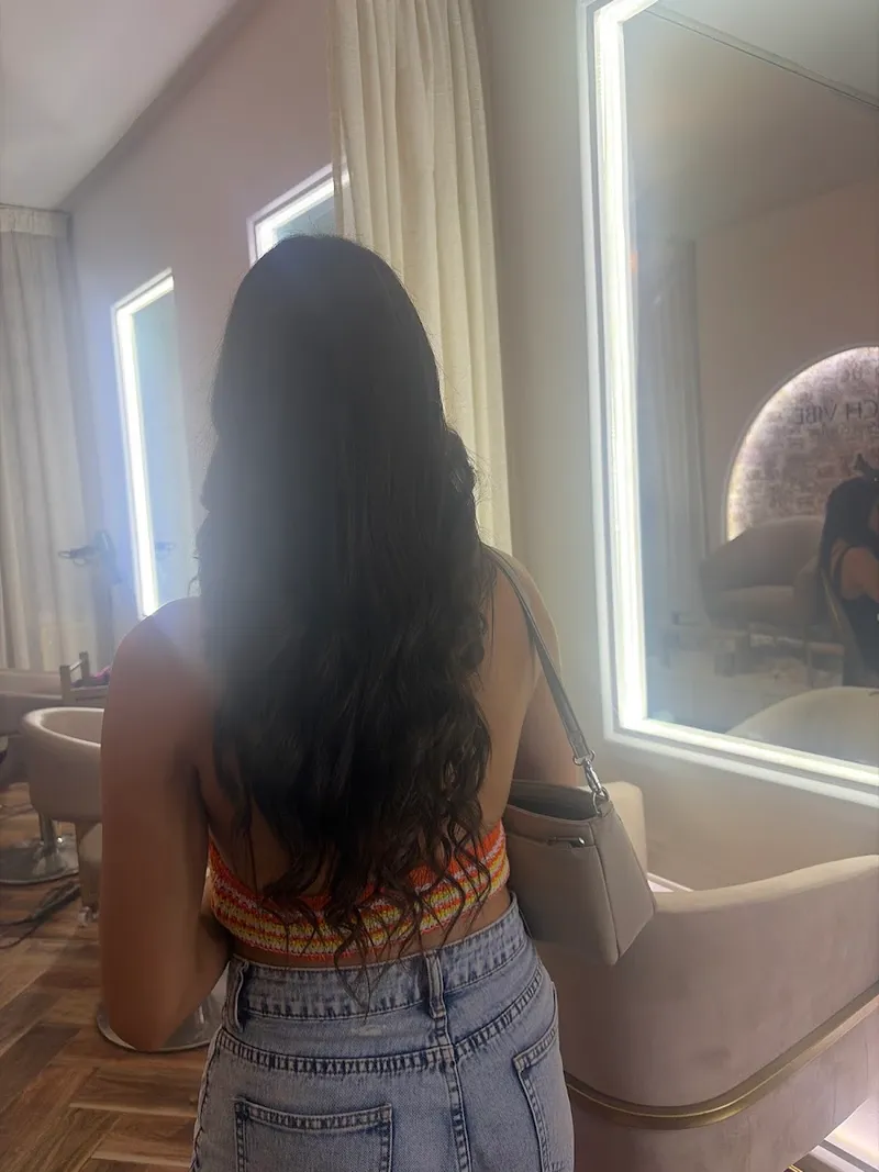 صورة 2 من French Vibe - Institut de Beauté, Coiffure & Nail Salon (100% Femmes)
