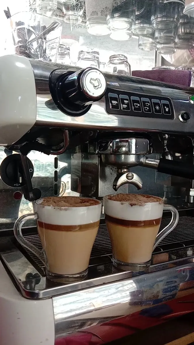 صورة 1 من Café Ghali